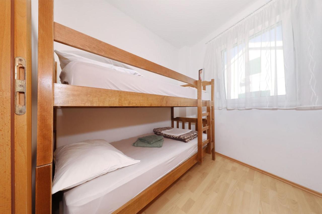 Apartment Alexa Turanj Luaran gambar